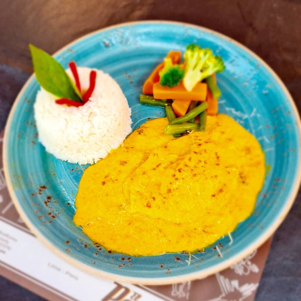 Pescado en Salsa de Cangrejo
