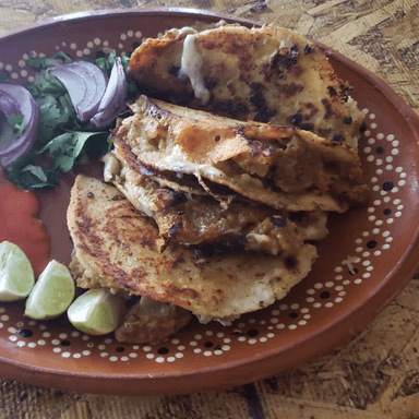 TACOS DE GUISADOS