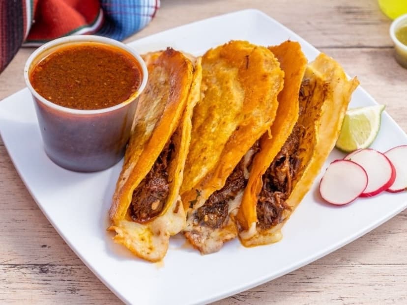 El Taco Guapo y mas