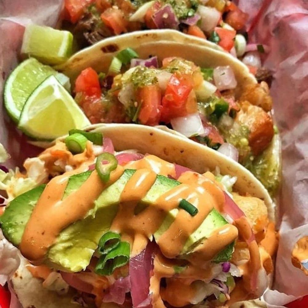 Combo #1 Tacos de camarón + Refresco