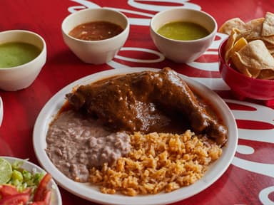 Pollo en Mole