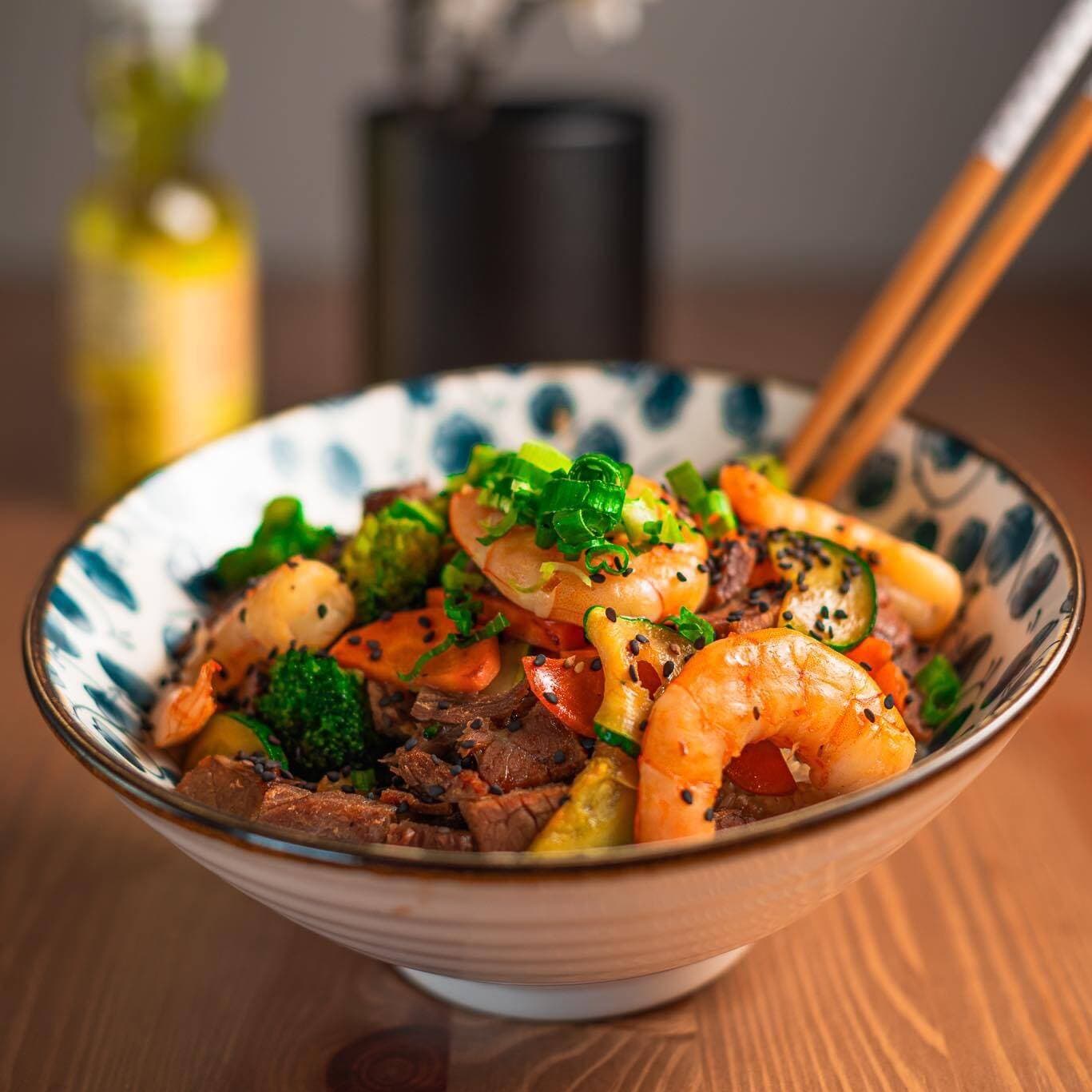 TERIYAKI PROMO 2x1 ELIGE ENTRE POLLO,RES Y VEGGIE