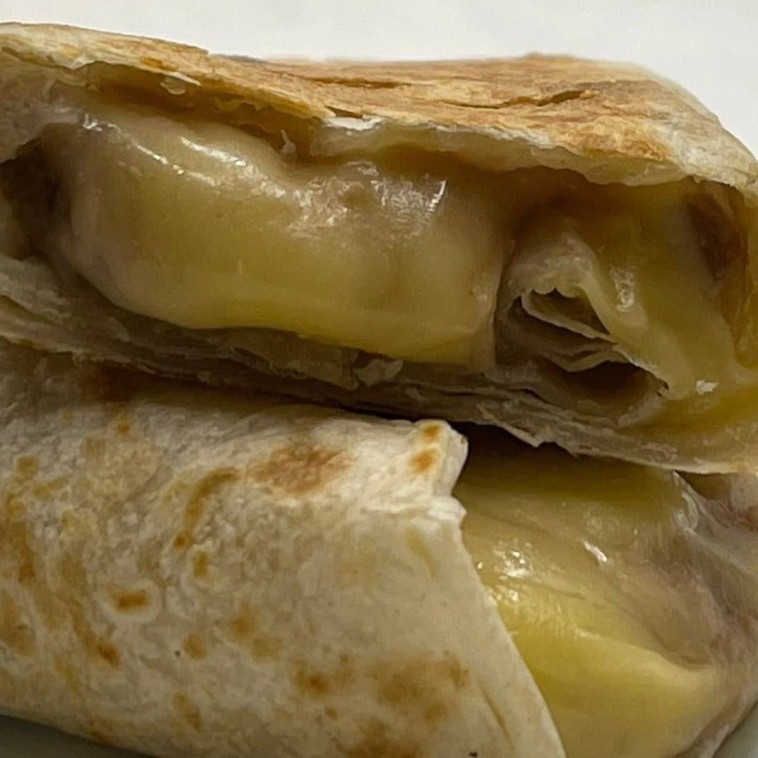 Burrito Frijol con Queso