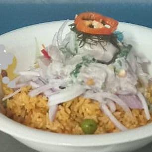 Arroz con Mariscos Montado con Ceviche