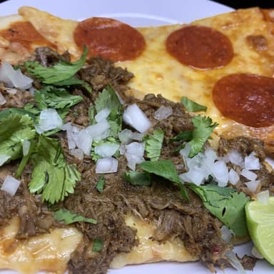 Duo Birria + Pepperoni