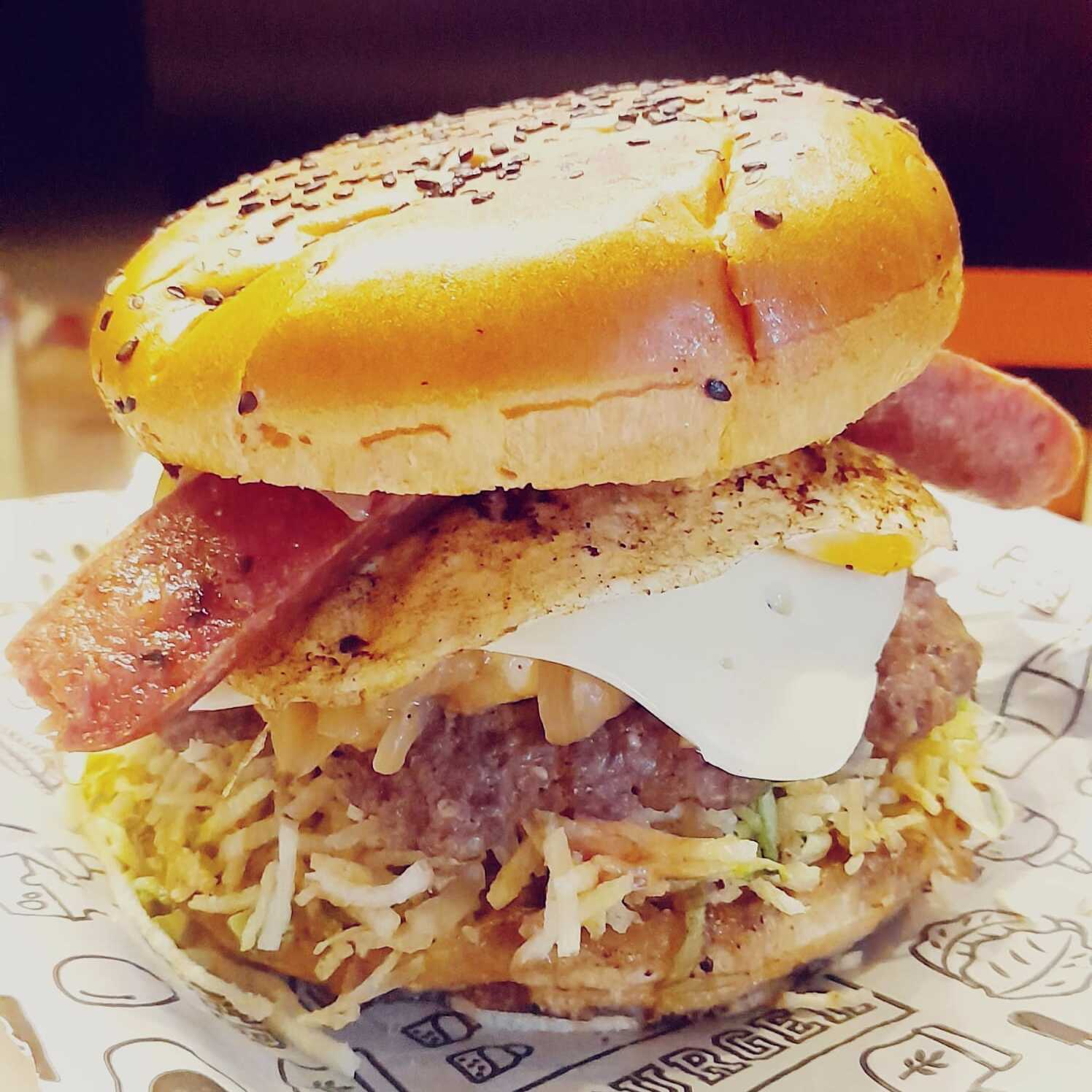 Hamburguesa Paisa