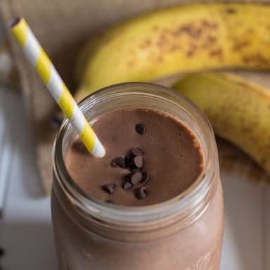 Licuado de Chocomilk con Plátano
