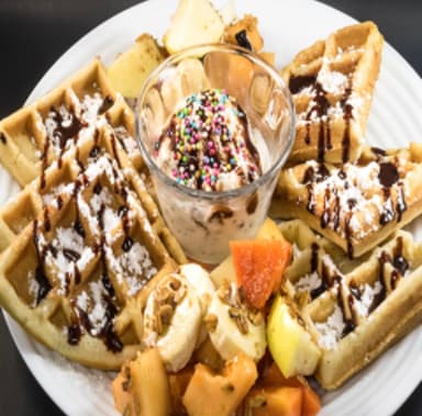 Waffles Con Helado De Vainilla