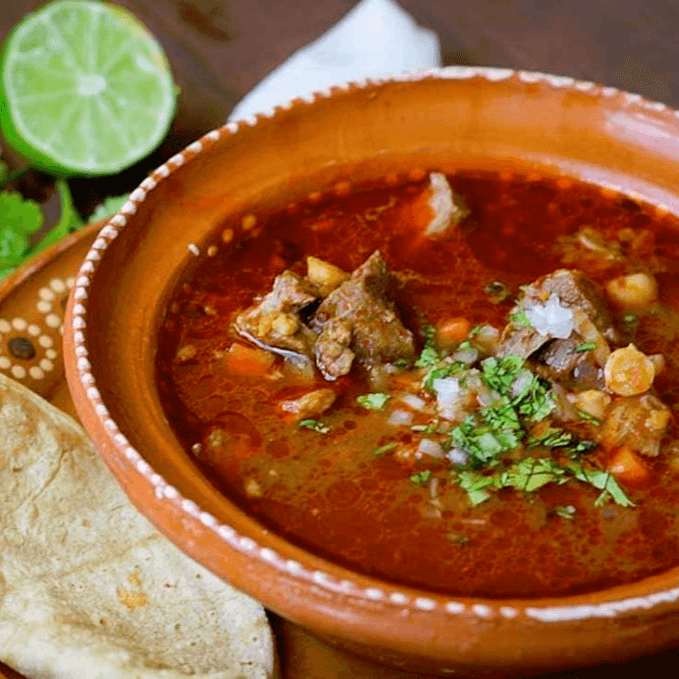 Platillo GRANDE de birria