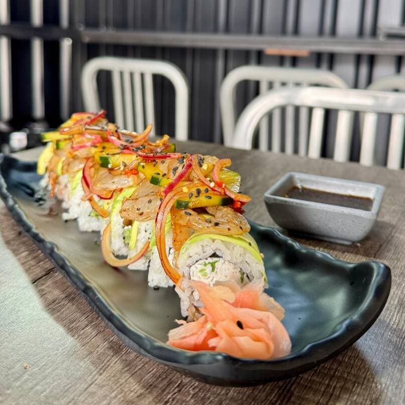 Aguachile roll