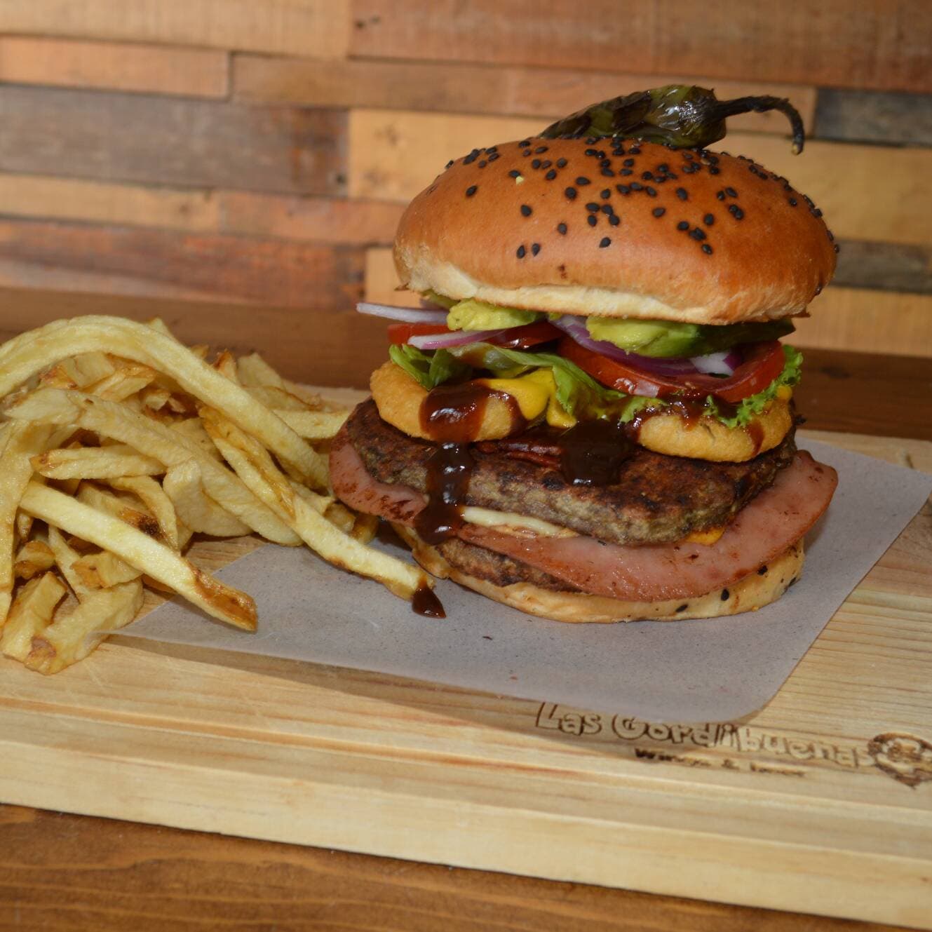 Hamburguesa Especial con Papas