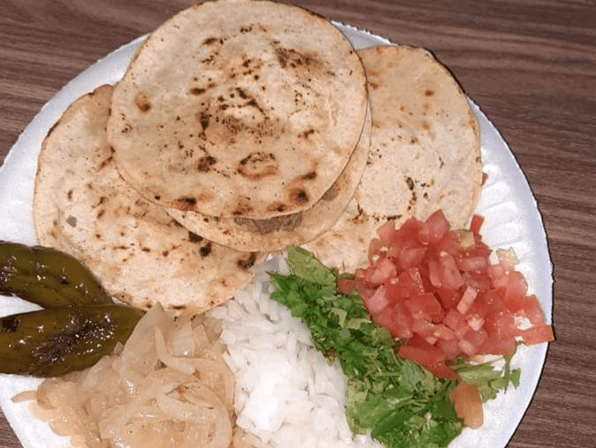 Orden de Quesicarnes de Maíz