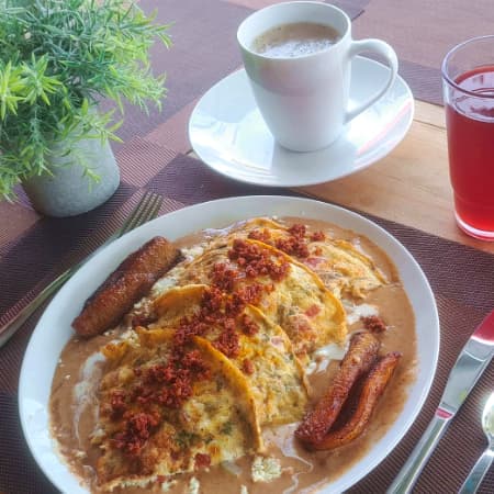 DESAYUNO EL TATA