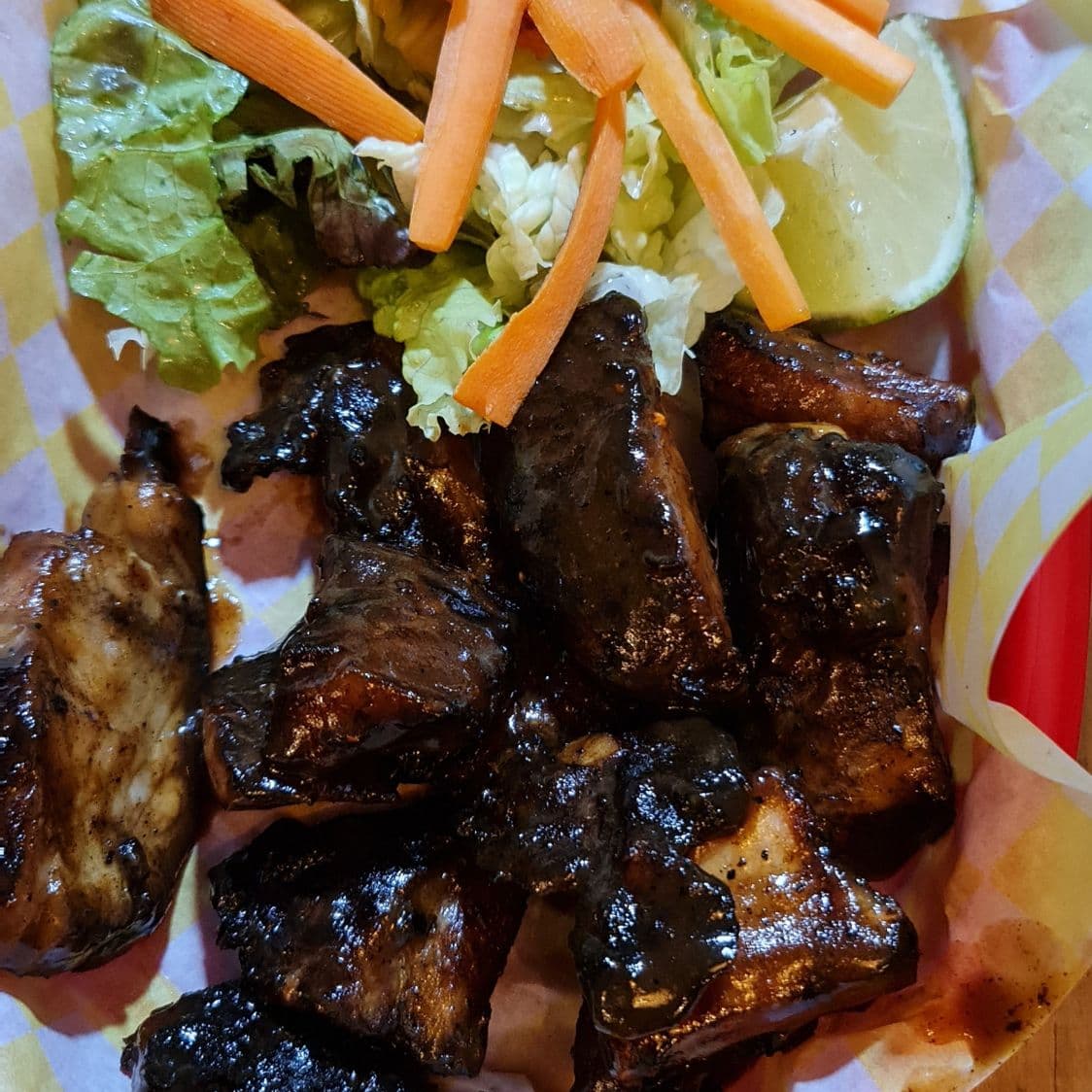Costilla al Carbón BBQ