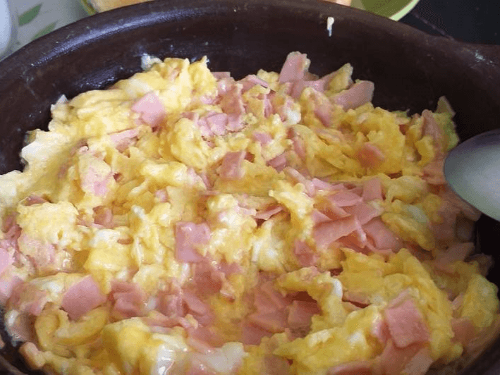 Huevos con Jamón