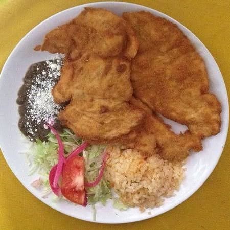 Comida Corrida con Pechuga Empanizada