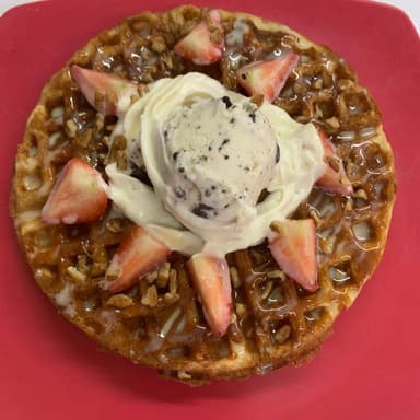 Waffle Dulce con Helado
