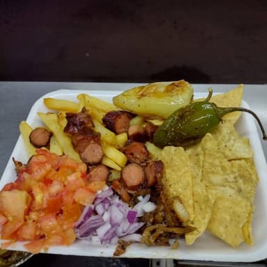Salchipapas