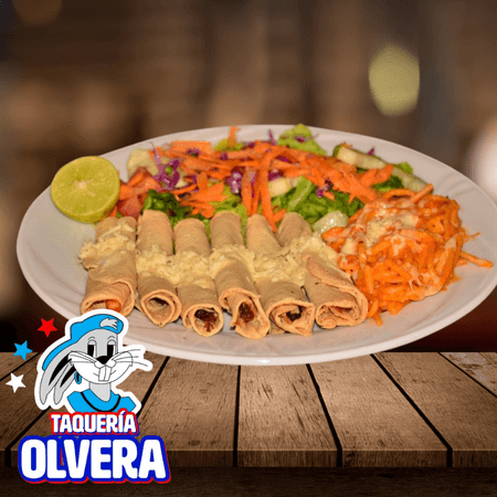 Tacos Dorados de Frijoles