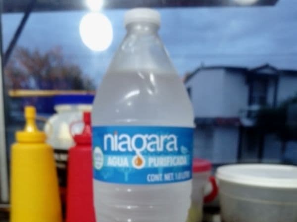 Agua 1 LT