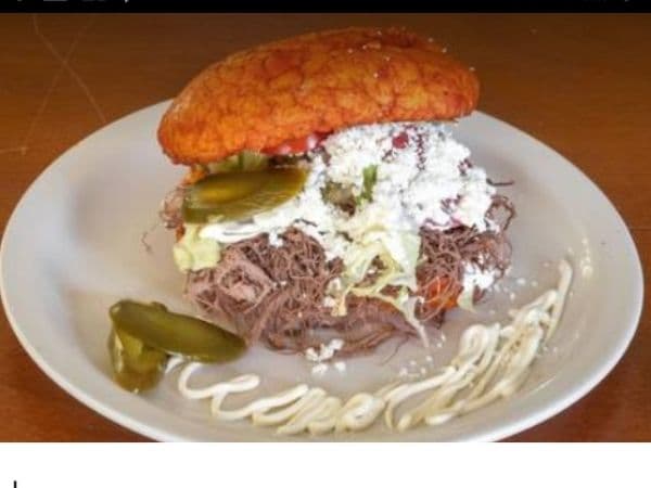 Pambazo de Barbacoa.