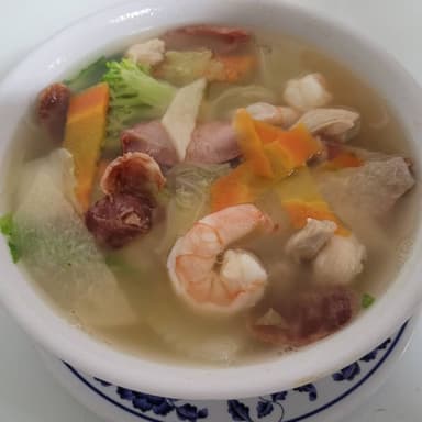 Caldo de cantones