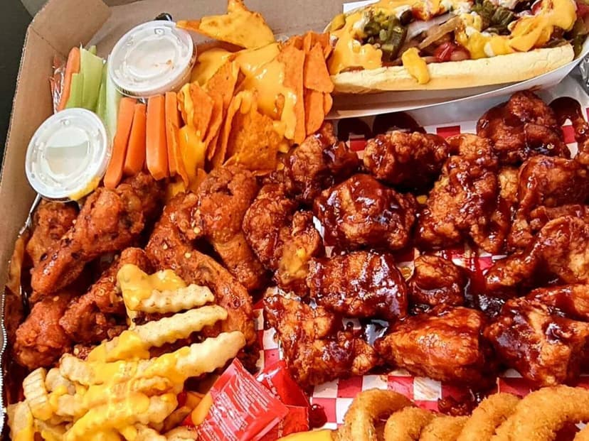 WINGS & BURGERS