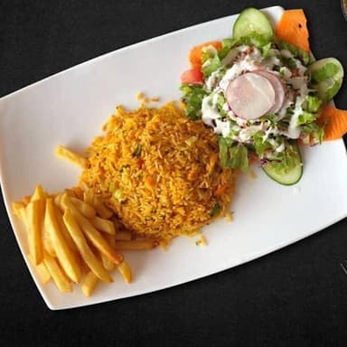 Arroz con Pollo + Bebida