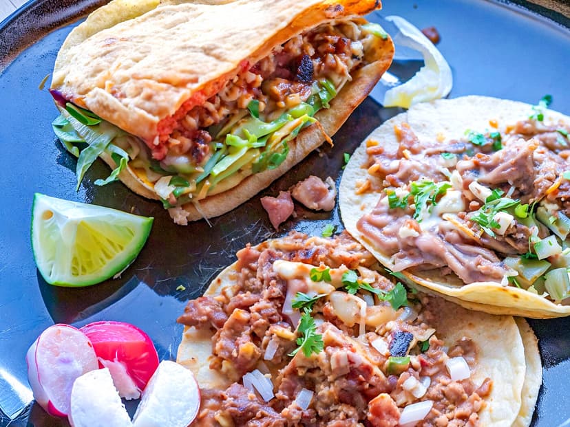 Torteria y Taqueria la Quebrada