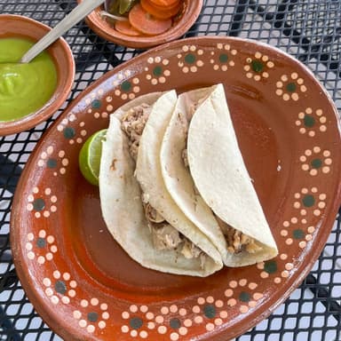 Taco de Lechon!