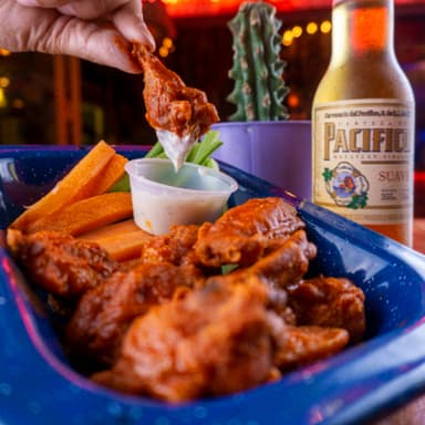 Alitas BBQ o Búfalo