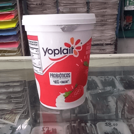 Yoplait Vaso Chico de Fresa