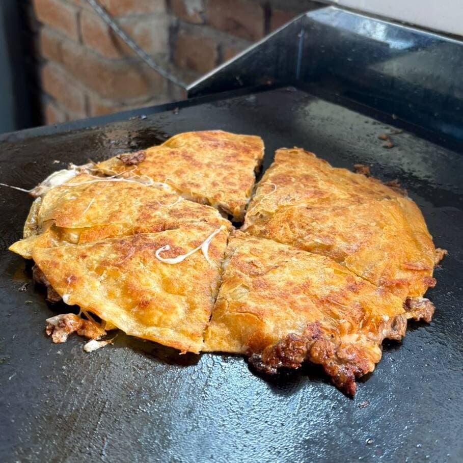 Pizza Birria