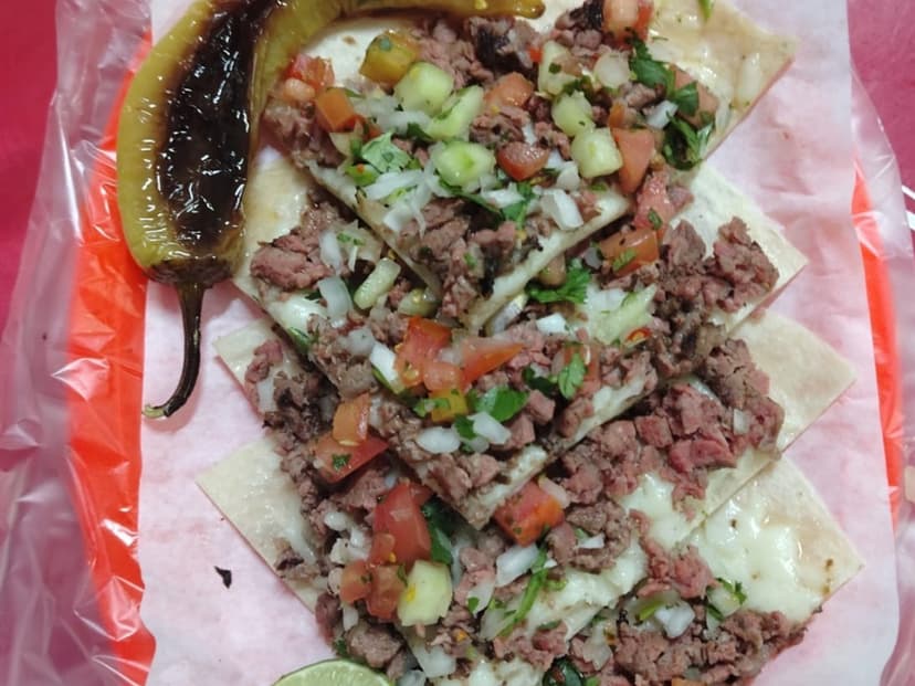 Taquería Los Güeros
