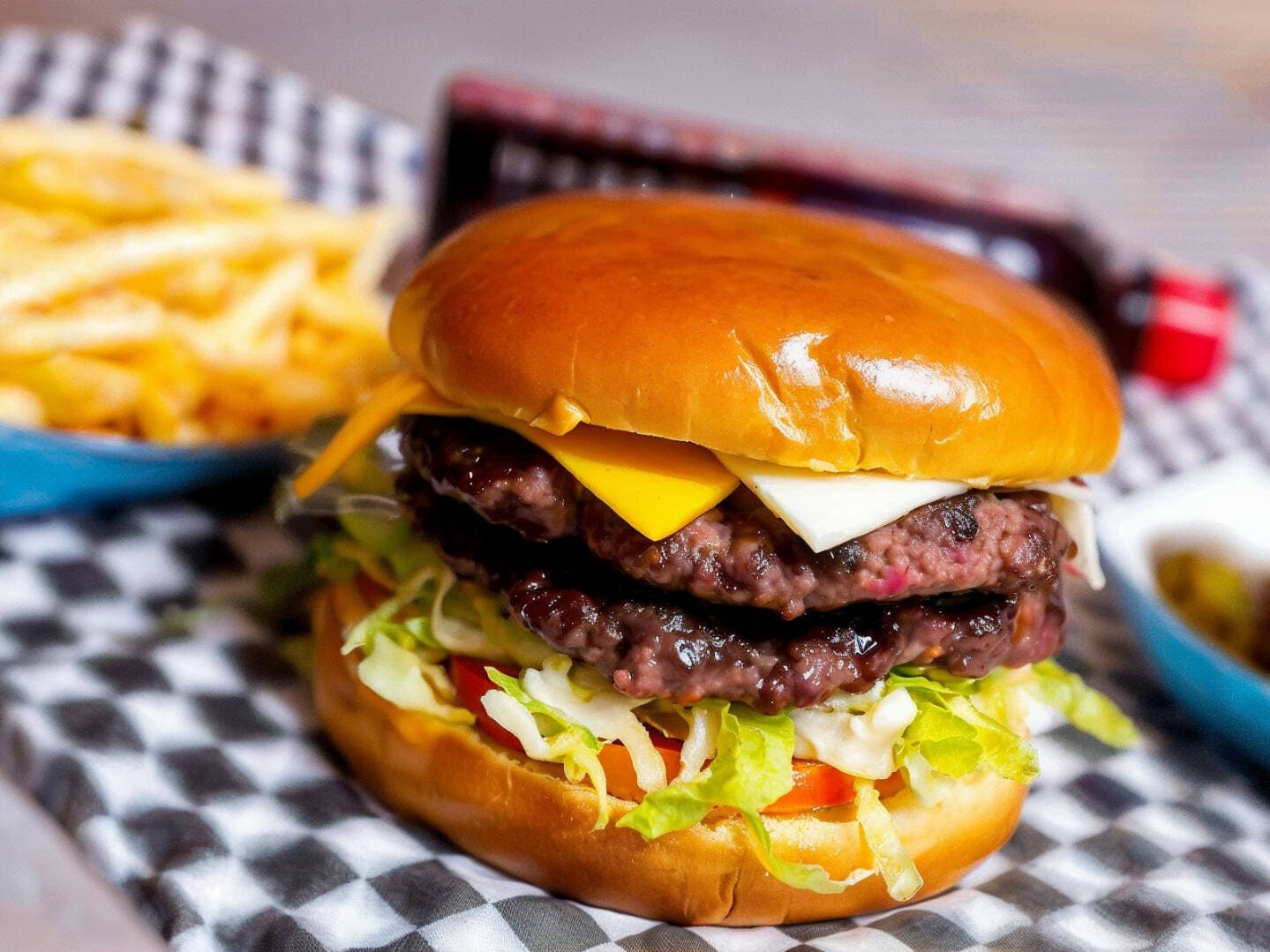 Titi Burger (L Montejano)