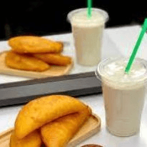 COMBO DOS EMPANADA Y UN JUGO NATURAL