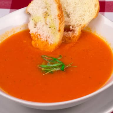 SOPA DE TOMATE