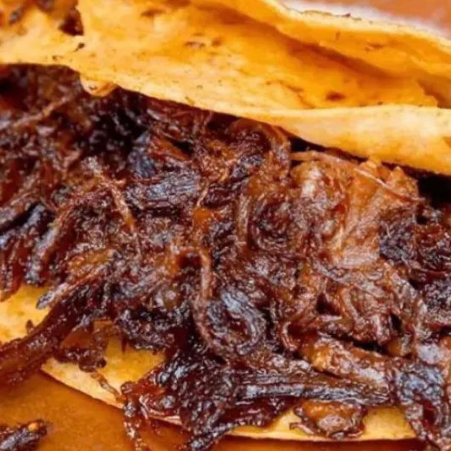 Taco de Birria Dorada