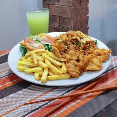 Camarones con Arroz Cantones