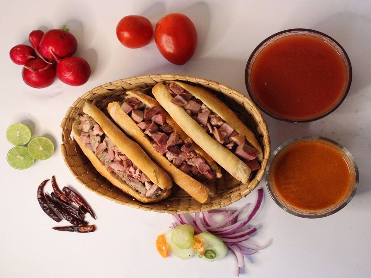 Tortas ahogadas el moreño