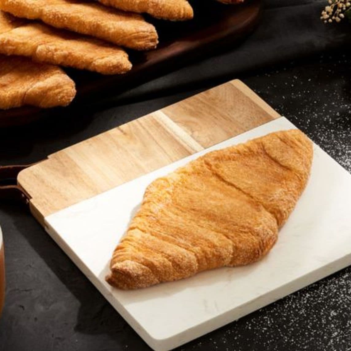Croissant Flat