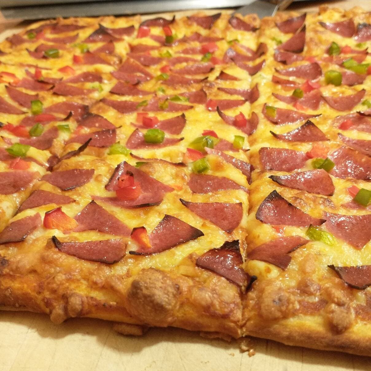 Pizza Grande de Salami