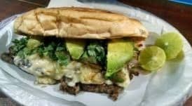 Torta de Bistec con Queso