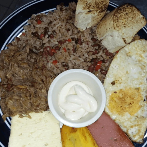 Desayuno