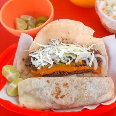 Burrito de Picadillo