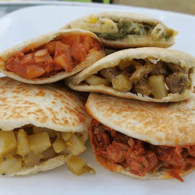 Gordita de Chicharrón