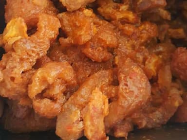 Taco de Chicharrón Rojo