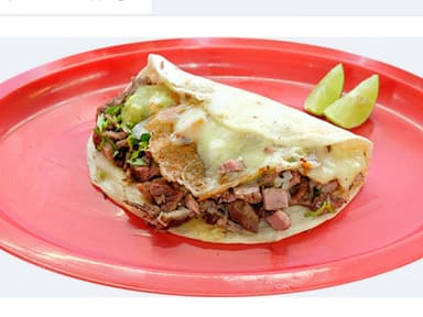 Taco de harina sirloin, longaniza