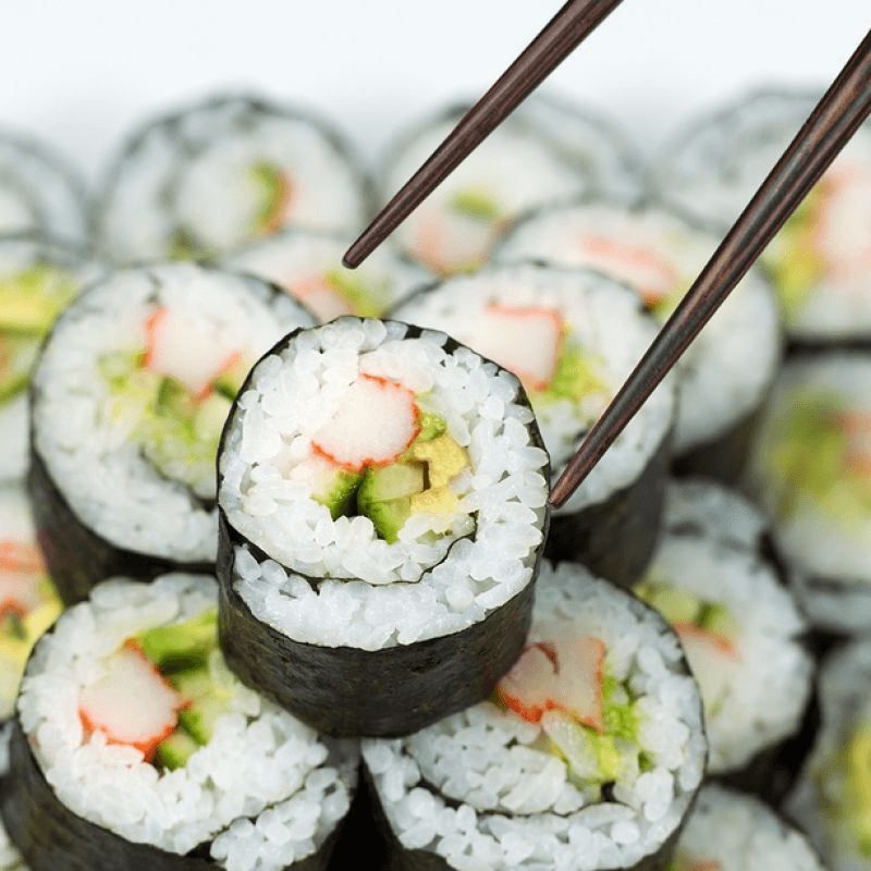COMBO MAKI, PLATANOS TEMPURA, BEBIDA