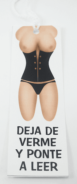 SEPARADOR DE LIBROS CON IMAGEN DE BOOBIES